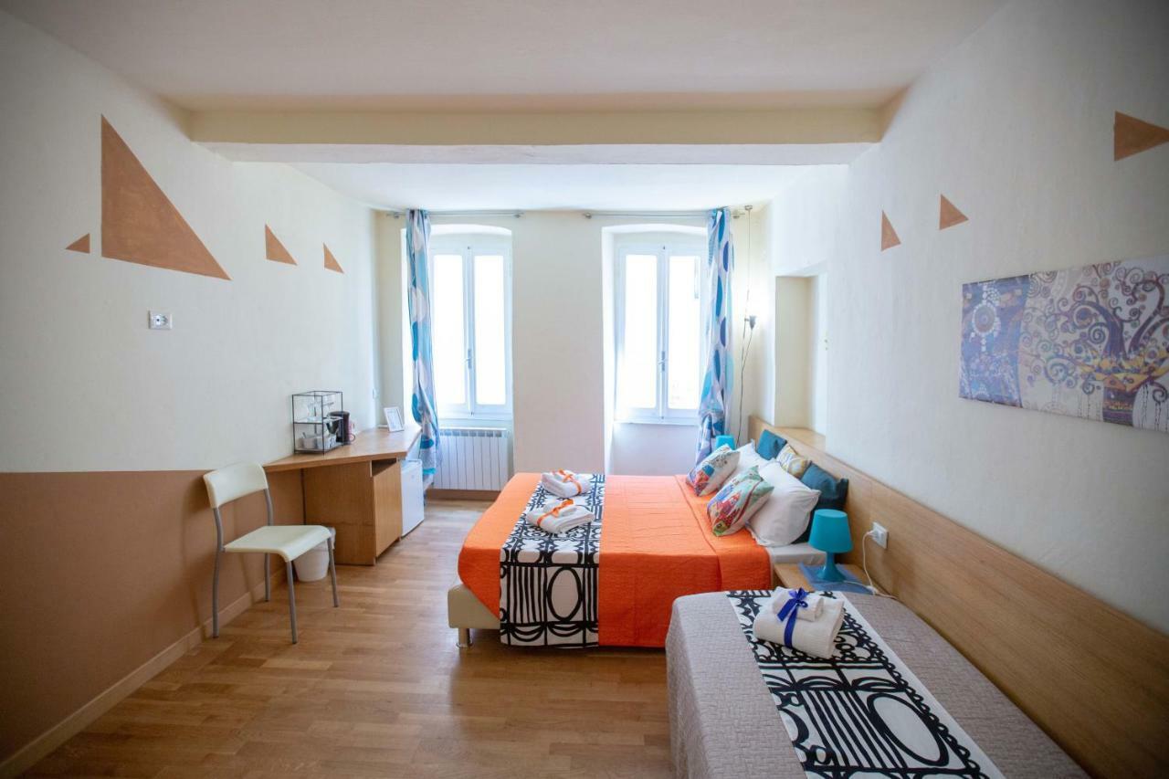 Hotel Ciao Bella Elements à Riomaggiore Extérieur photo